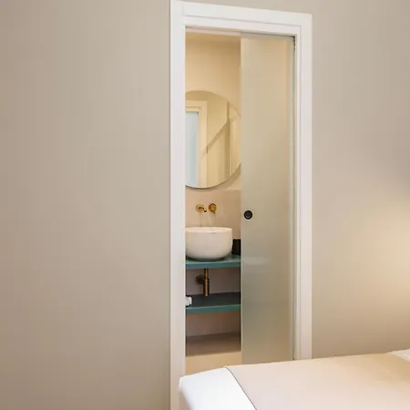 Almica24 Guest house Bari