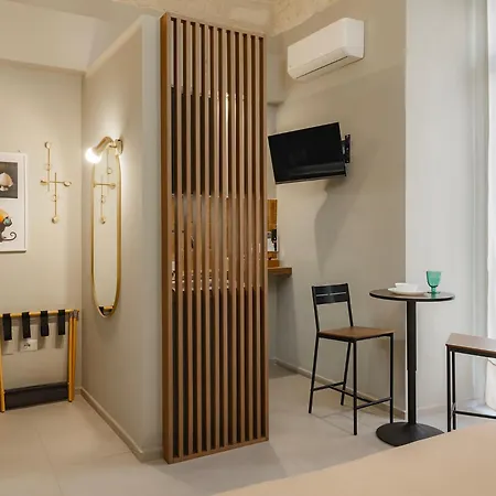 Almica24 Guest house