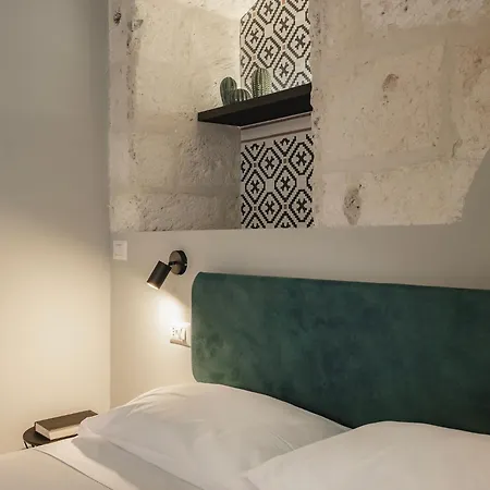 Almica24 Guest house *